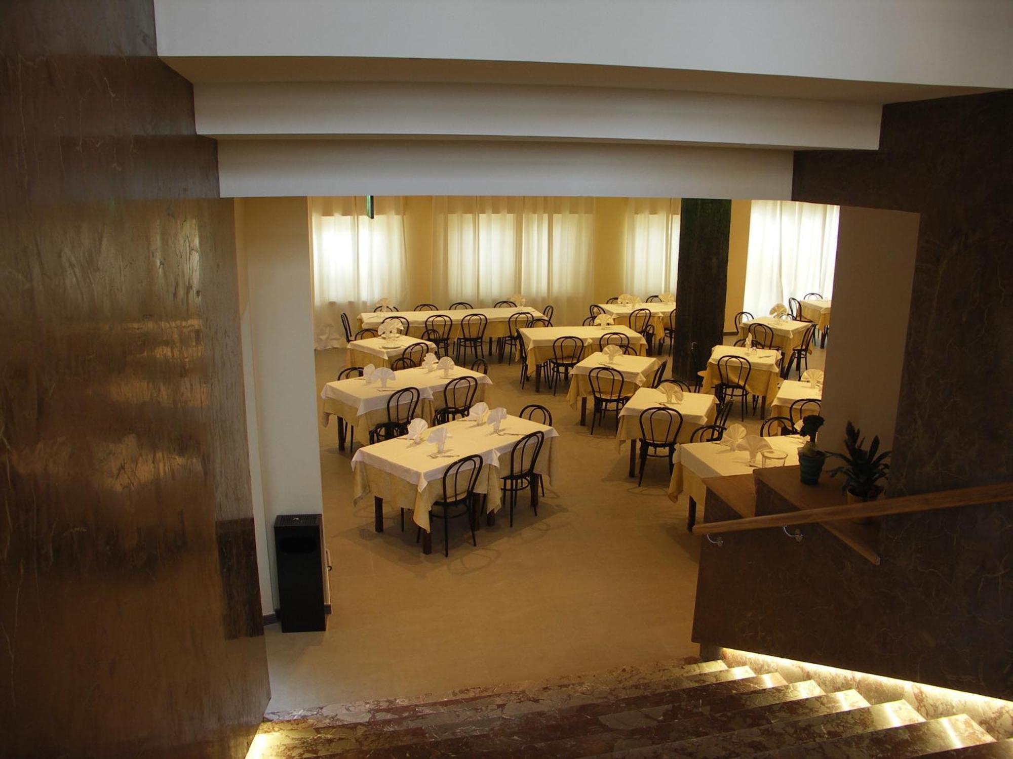 Hotel La Rosa Dei Venti Monte San Giusto Dış mekan fotoğraf