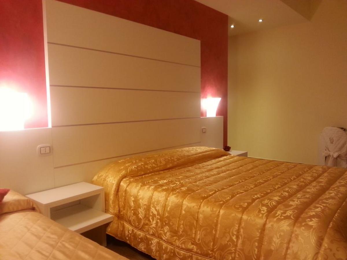Hotel La Rosa Dei Venti Monte San Giusto Dış mekan fotoğraf